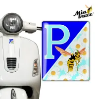 P for Performance Front Badge Mia Buzz Wasp 3D Resin Dome Emblem for Vespa Models Blue Daisies