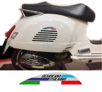 Rear Right side vent Extension for Vespa Gts Italian Flag and Scuderia Italiana sticker